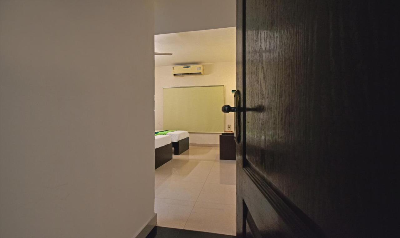 Treebo Samhaar Residency Thoraipakkam Chennai Exterior foto